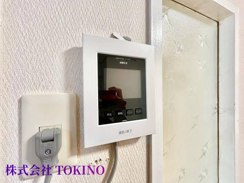 2LDK Apartment for Sale in Ginowan, Okinawa - 15 Million Yen - Thumbnail 3