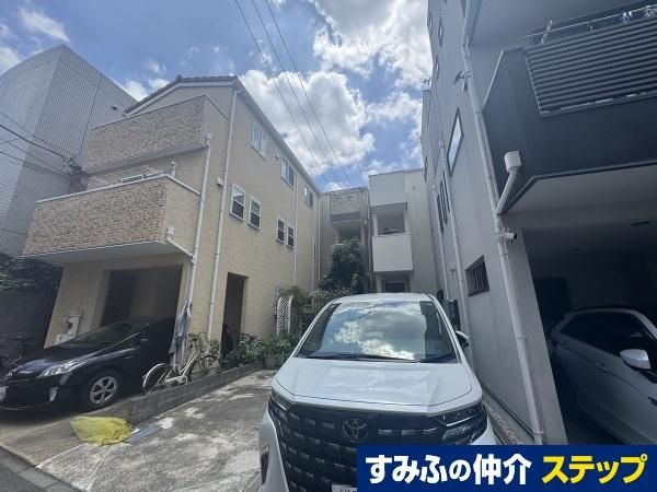 2LDK+S House for Sale in Nakano, Tokyo - 80.67 sqm - Thumbnail 3