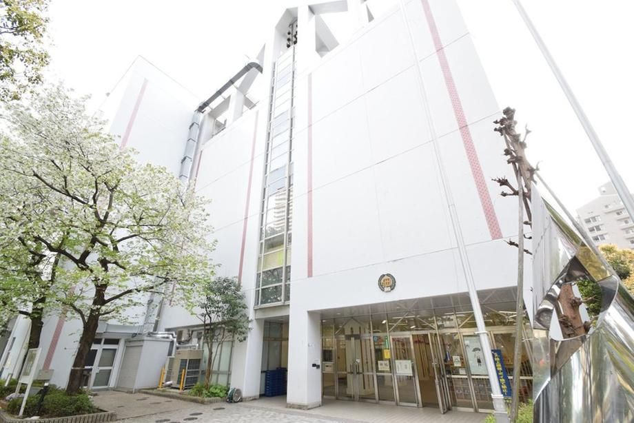 3LDK Apartment for Sale in Chuo Ward, Tokyo - Image 1