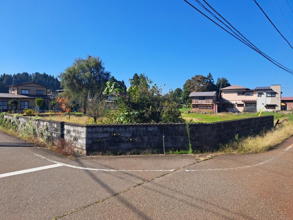 Land for Sale in Sanwa-ku, Joetsu, Niigata - 1,585.74 sqm - Thumbnail 3