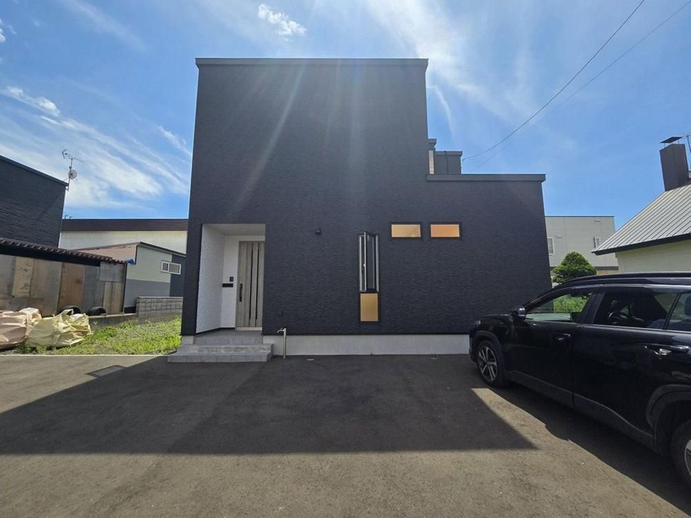 3LDK House in Ishikari with 280m2 Land - Built 2023 - Thumbnail 3