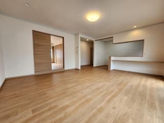 Renovated 4LDK House in Nishi Asahigaoka, Hakodate, Hokkaido - Thumbnail 4