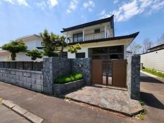 Renovated 4LDK House in Nishi Asahigaoka, Hakodate, Hokkaido - Thumbnail 2