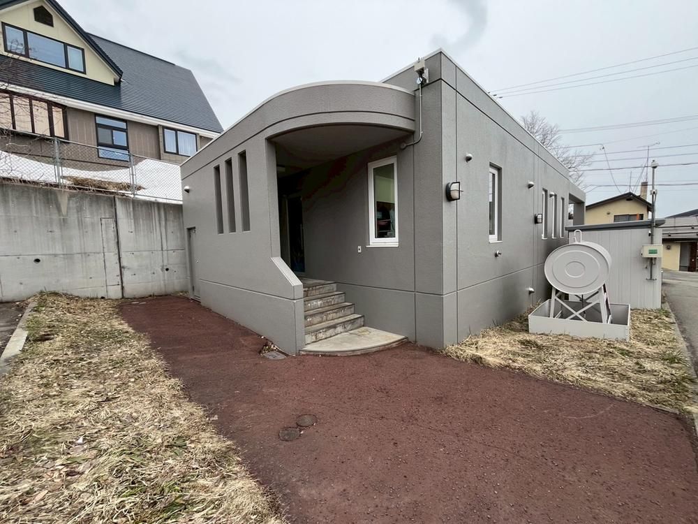 Port Hill Otaru 5LDK Apartment for Sale in Otaru, Hokkaido - Thumbnail 3