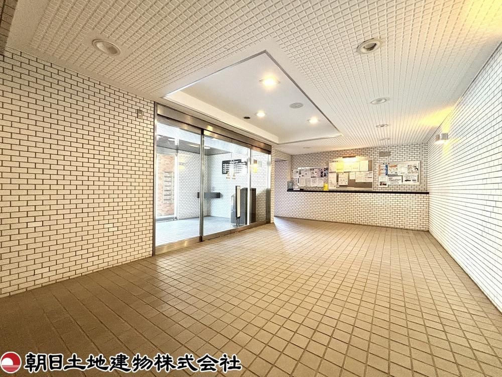 3LDK Renovated Apartment for Sale in Yamato City, Kanagawa - Thumbnail 4