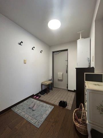 3LDK Apartment for Sale in Isehara, Kanagawa - 93.2 sqm - Thumbnail 2