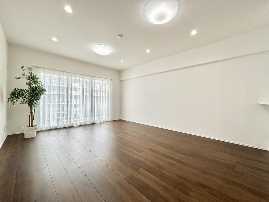 Renovated 3LDK Apartment in Nagareyama, Chiba - Thumbnail 4