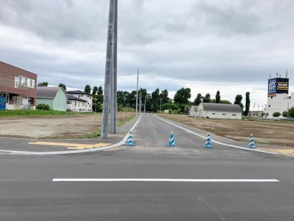 Land for Sale in Kita Ward, Sapporo, Hokkaido - 153-167 sqm Lots - Thumbnail 4