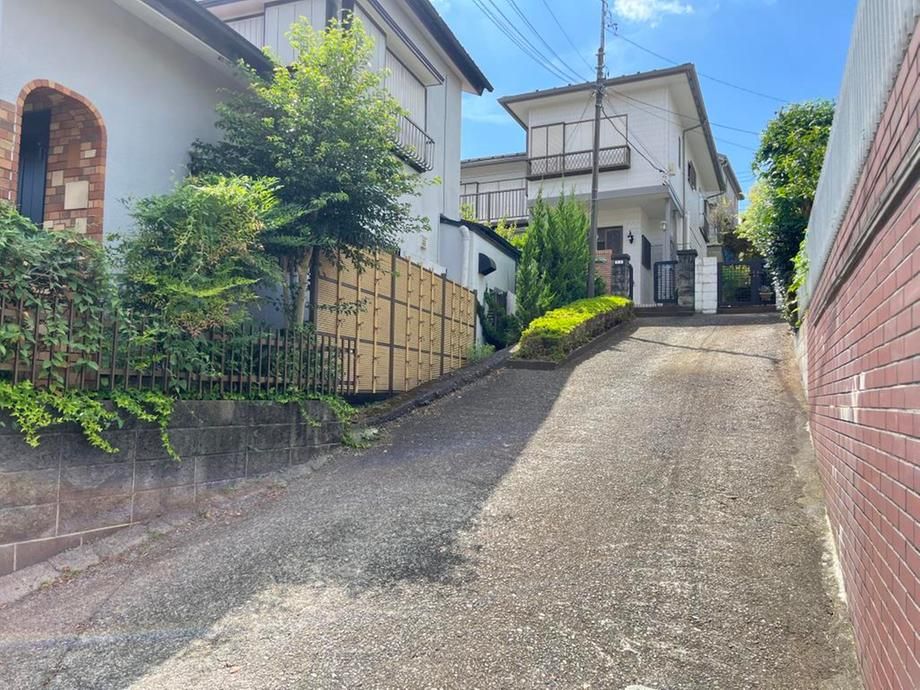 Land for Sale in Asahi Ward, Yokohama – 224m² - Thumbnail 2
