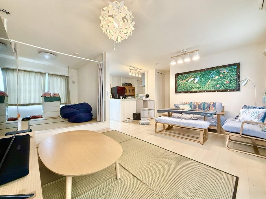 4LDK Modern House with Solar in Akiruno, Tokyo - Thumbnail 3