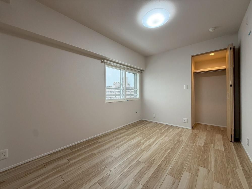 CI Mansion Maruyama West 4LDK Apartment for Sale in Sapporo - Thumbnail 3