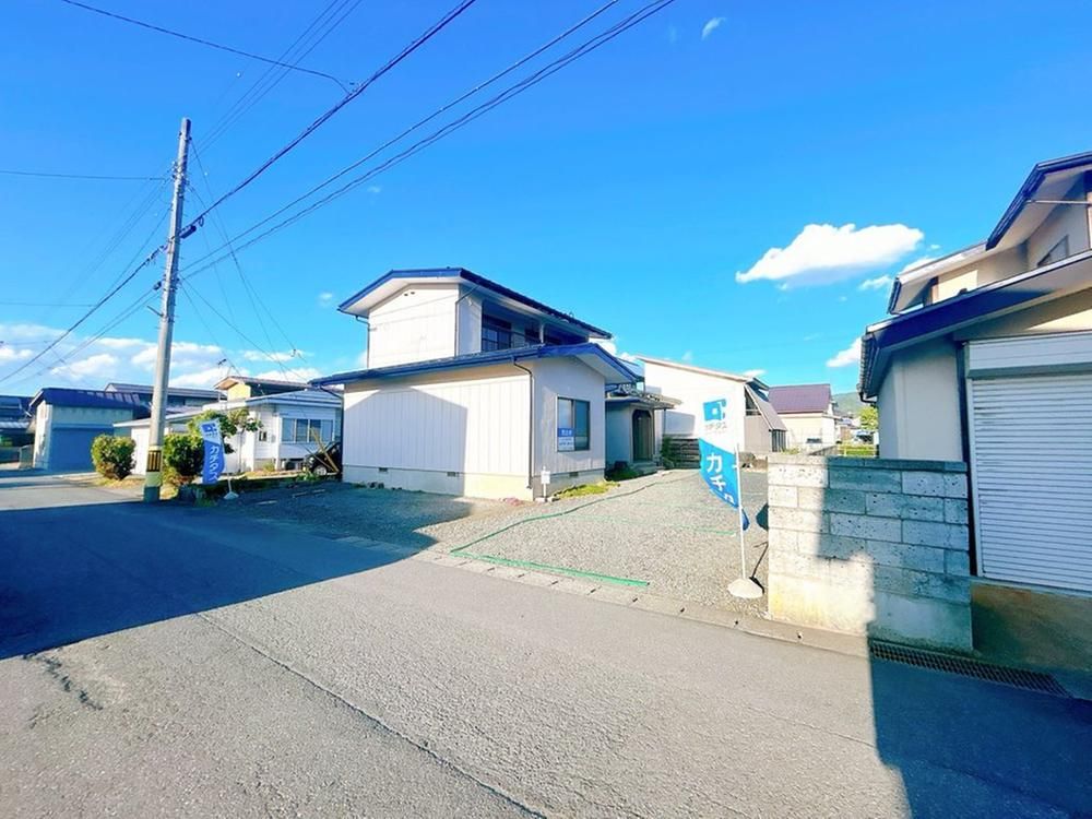 Renovated 4LDK House for Sale in Yonezawa, Yamagata - Thumbnail 2