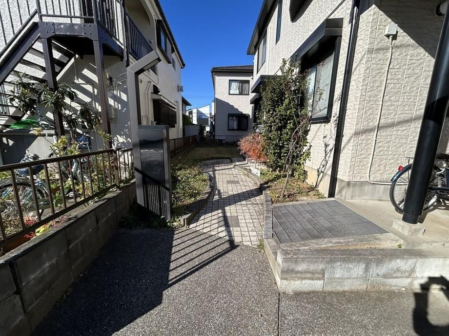 4LDK Detached House for Sale in Saitama Kita Ward Near Toro Station - Thumbnail 3