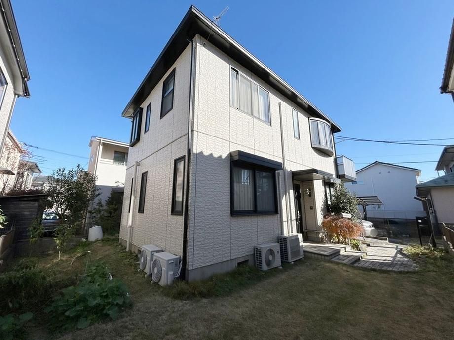 4LDK Detached House for Sale in Saitama Kita Ward Near Toro Station - Thumbnail 2