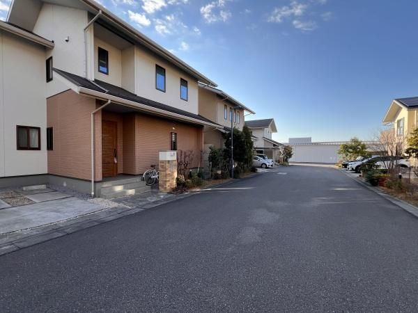 4LDK Modern House in Tsukuba, Ibaraki - 115 sqm - Thumbnail 2