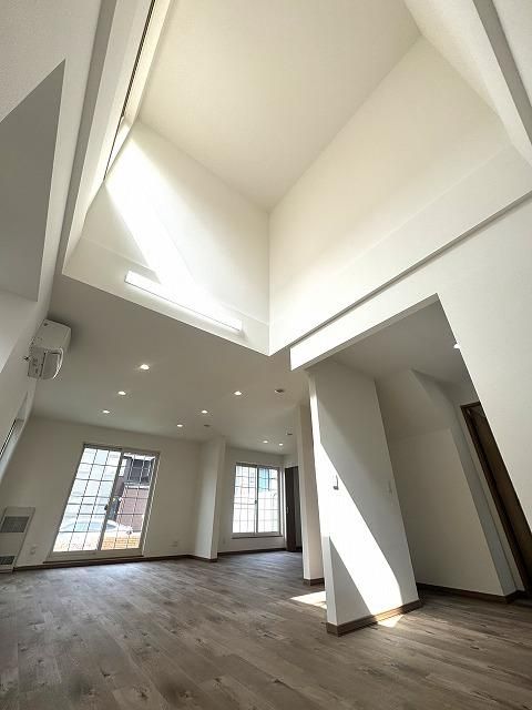4LDK House for Sale in Ebetsu, Hokkaido - 203m² Land - Thumbnail 4