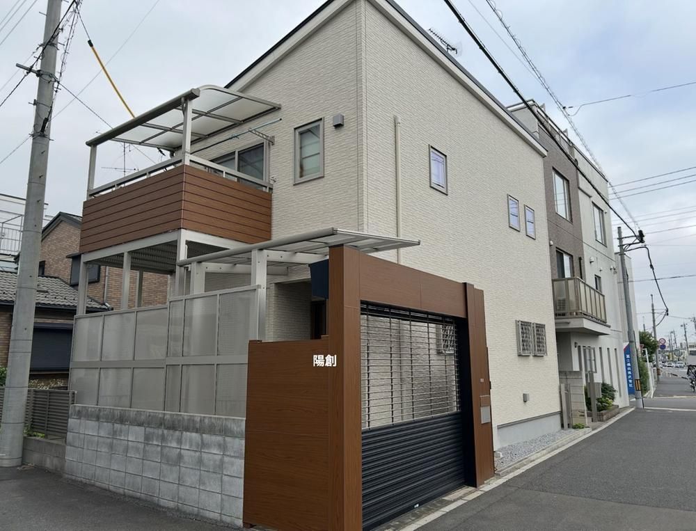 3LDK Custom-Built House for Sale in Kita-ku, Saitama - Thumbnail 2