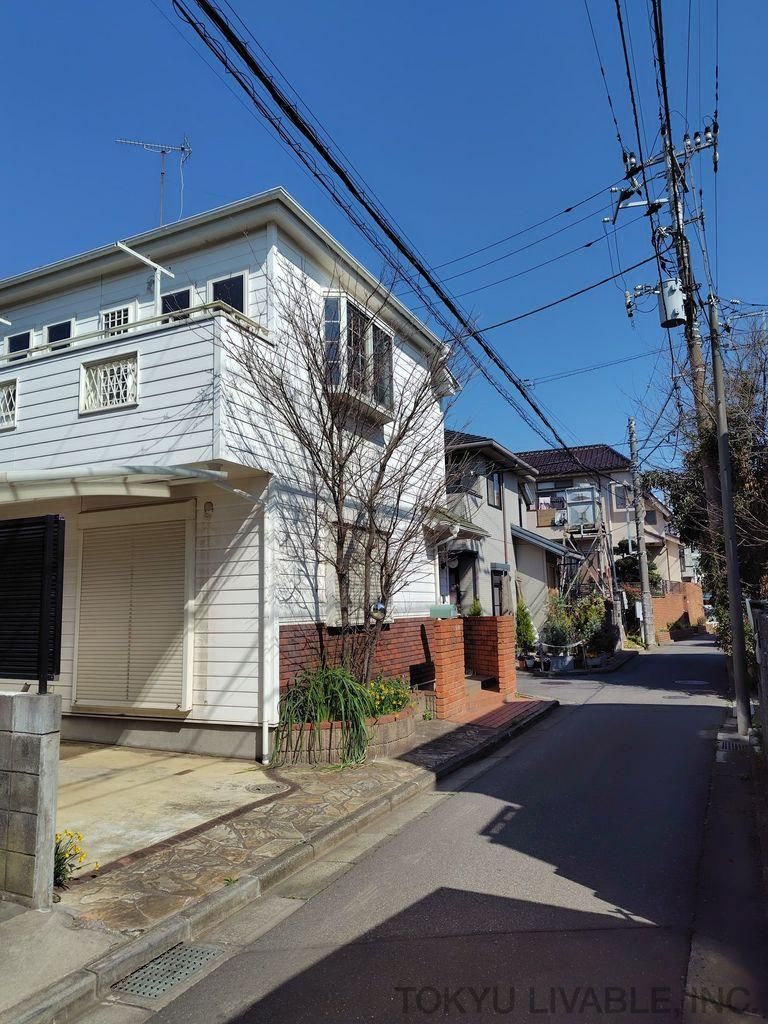 4LDK Detached House on Corner Lot in Funabashi, Chiba - Thumbnail 3