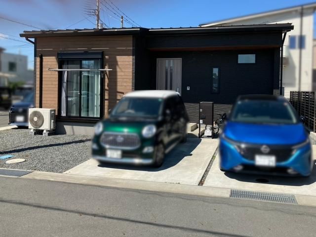 Modern 2LDK House for Sale in Fujinomiya City - Thumbnail 2