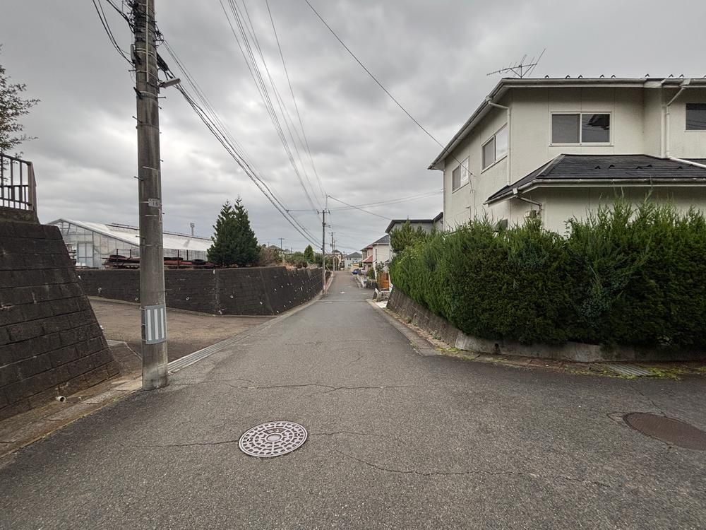 4LDK+S House for Sale in Quiet Sendai Neighborhood - Thumbnail 4