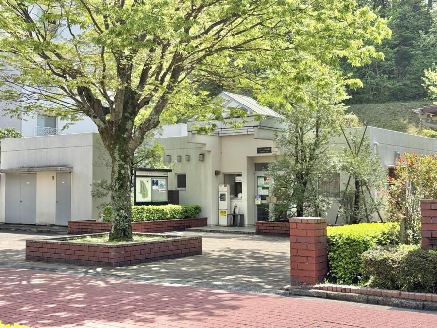 3LDK Apartment for Sale in Isehara, Kanagawa - 74.5m2 - Thumbnail 2