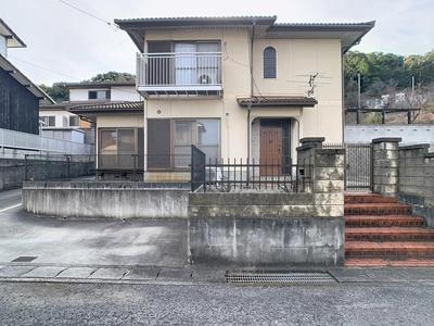 4LDK Resale House in Sakaide, Kagawa – 101m2 — House, Sakaide, Kagawa