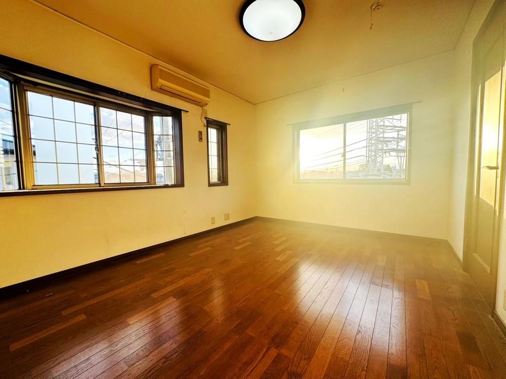 3LDK House for Sale in Fushimi-ku, Kyoto City - Thumbnail 3