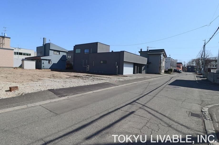 Land for Sale in Tonden 3-Jo, Kita Ward, Sapporo (195.32 sqm) - Thumbnail 2