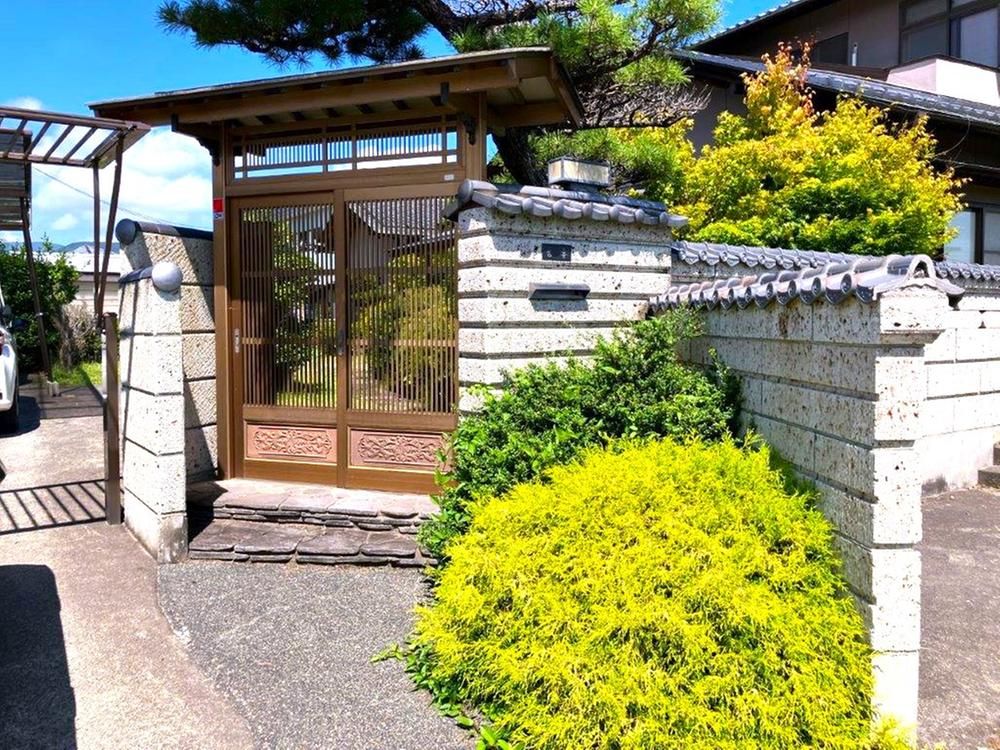 Spacious 10LDK House in Fukushima City with Large Garden - Thumbnail 4