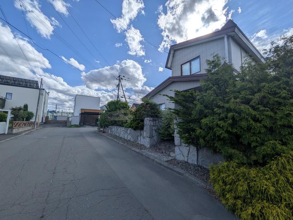 Land for Sale in Kitahiroshima, Hokkaido – 287 sqm Corner Lot - Thumbnail 3