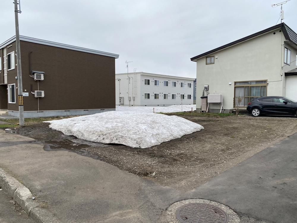 Land for Sale in Fukagawa City, Hokkaido - 153m2 Plot - Thumbnail 2