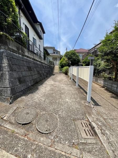 Land for Sale in Mitakedai, Aoba Ward, Yokohama, 258.77 sqm - Thumbnail 3