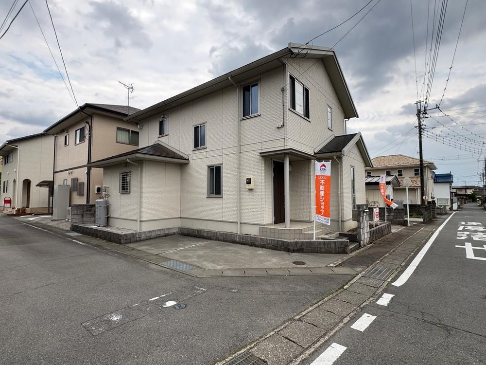 4LDK House for Sale in Takasaki, Gunma - 126.23 sqm - Thumbnail 2