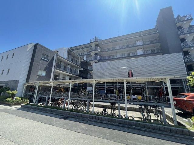 3LDK Apartment for Sale in Toda, Saitama - 63.93 sqm - Thumbnail 2