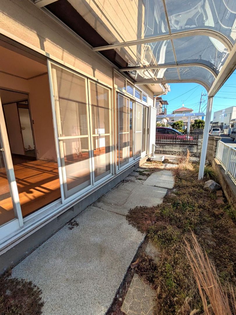 3LDK Detached House for Sale in Kasukabe, Saitama - Thumbnail 2