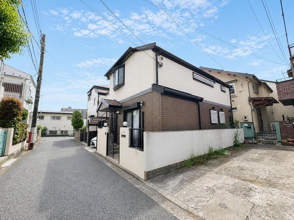 4LDK 107m² House for Sale in Nakano, Tokyo - Thumbnail 4