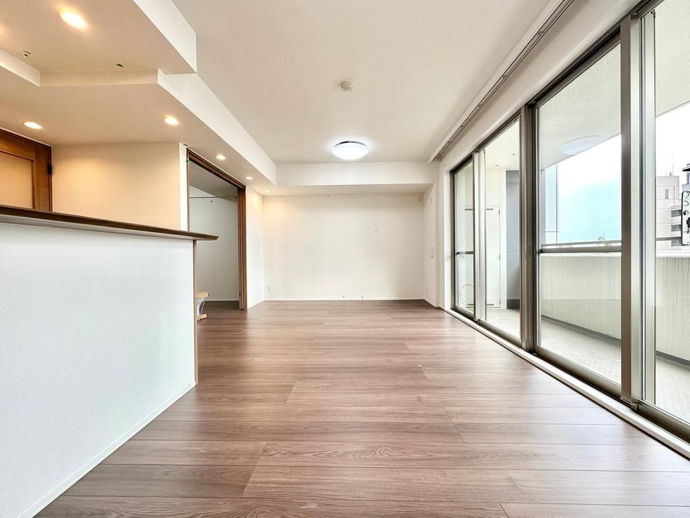 Renovated 3LDK Apartment in Saiwai-cho, Sendai City - Thumbnail 2