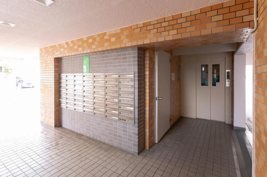 Renovated 1LDK Apartment in Aoba Ward Sendai - Thumbnail 4