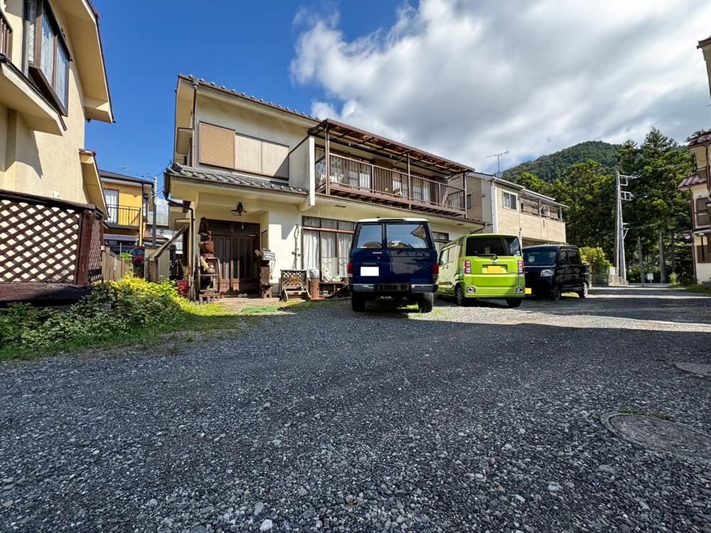4DK+2S House for Sale in Ome City, Tokyo - 1980万円 - Thumbnail 2