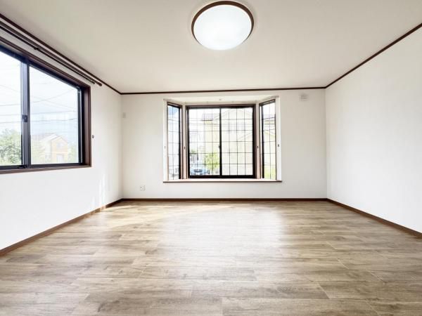 Renovated 4LDK House in Izumi Ward, Sendai, Miyagi - Thumbnail 3