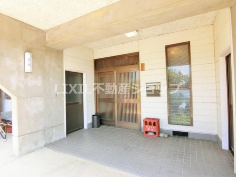 4LDK House with Large Garden in Joetsu, Niigata - Thumbnail 2