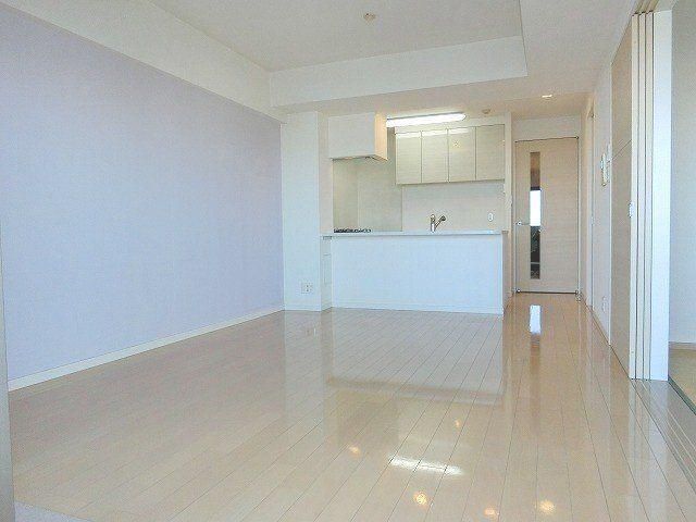 3LDK Apartment for Sale in Atsugi, Kanagawa - 69.3 sqm - Thumbnail 4