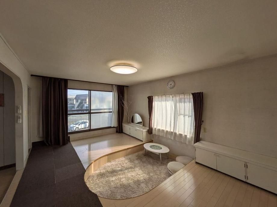 5LDK Detached House for Sale in Asahikawa, Hokkaido - Thumbnail 3