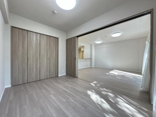 Renovated 3LDK Apartment in Aoba Ward, Sendai - Thumbnail 4