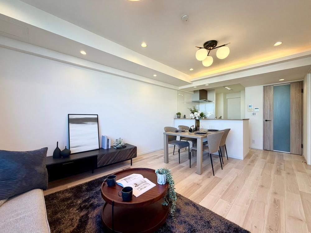 Renovated 3LDK Apartment in Kawasaki near Tama Plaza - Thumbnail 2