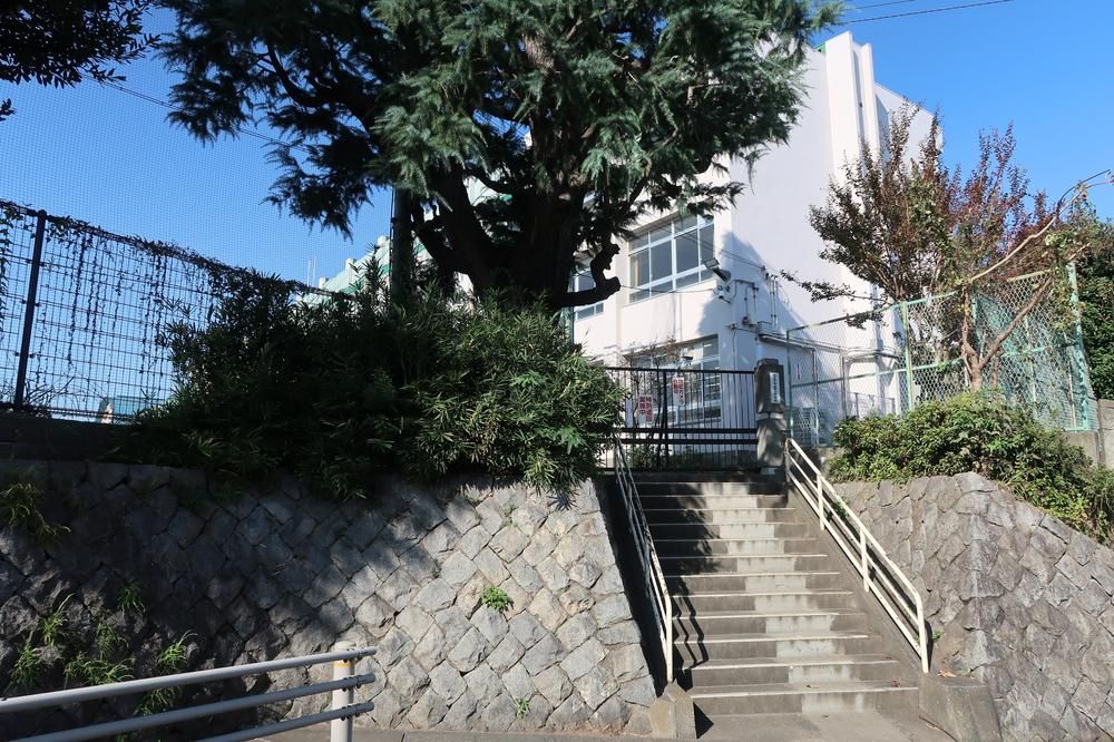 Land for Sale in Hachioji, Tokyo - 99.65m² Plot, No Build Conditions - Thumbnail 3