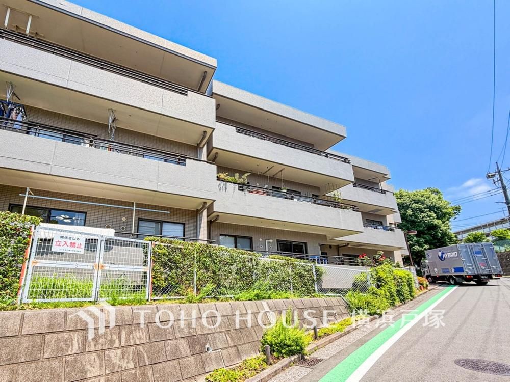 4LDK Apartment for Sale in Yokohama Asahi Ward 98m2 - Thumbnail 2