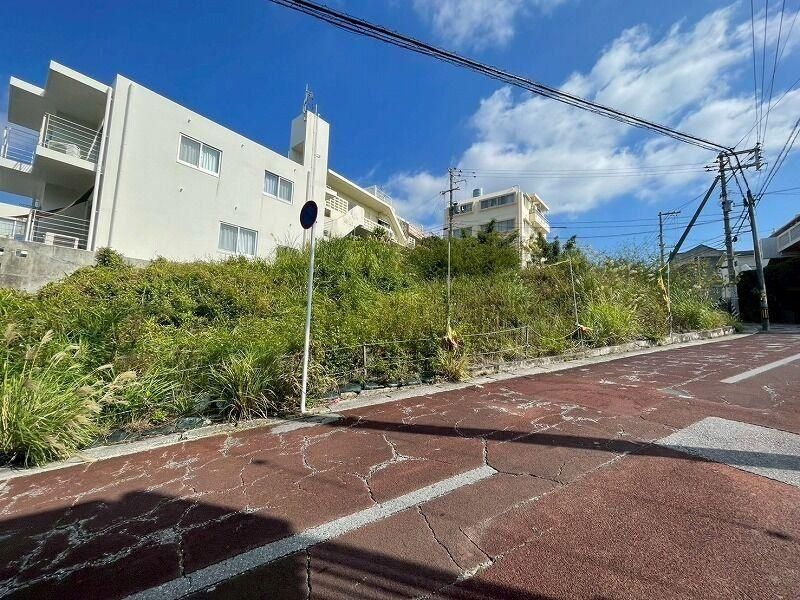 Land for Sale in Naha, Okinawa - 180.45 sqm - Thumbnail 2