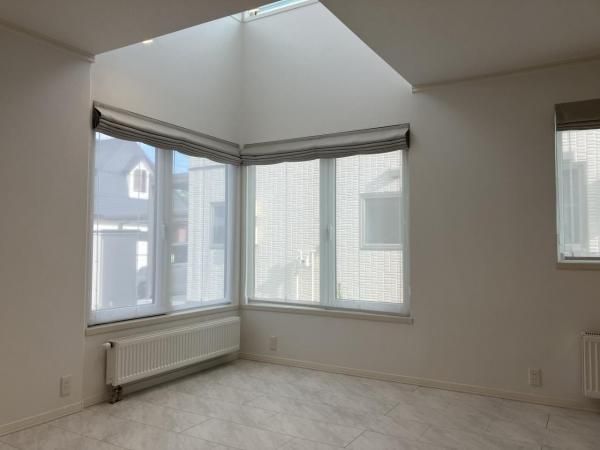 4LDK Sekisui Heim House in Obihiro, Hokkaido - 32.8M Yen - Thumbnail 2