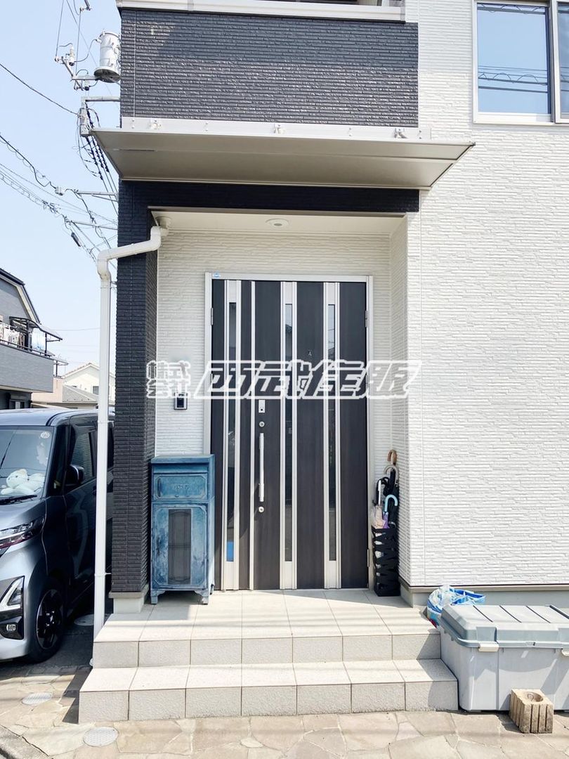 4LDK Solar-Powered Family Home for Sale in Ome, Tokyo - Thumbnail 3